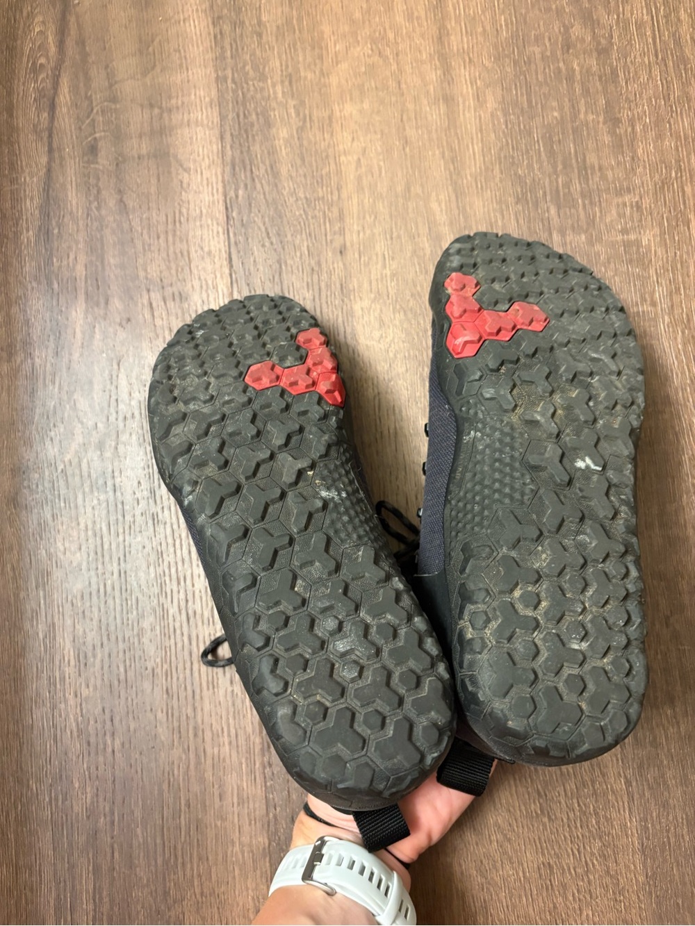 Vivobarefoot - Picture 3 of 4